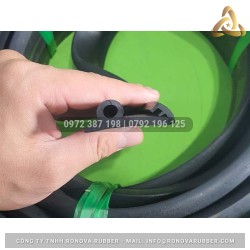 Ron cao su EPDM cửa kho 18x43x13 Ron cao su EPDM cửa kho 18x43x13