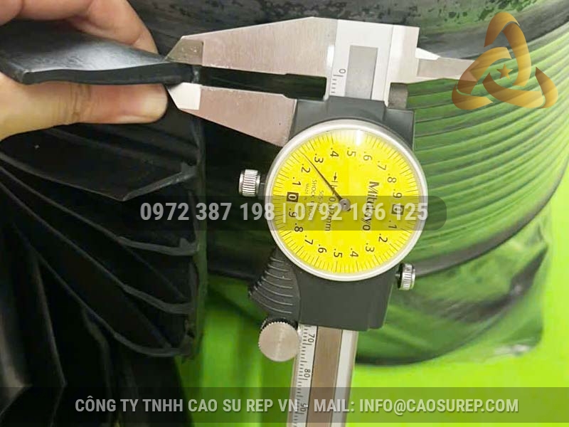 Ron cao su EPDM xe tải 2