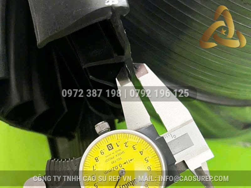 Ron cao su EPDM xe tải 3