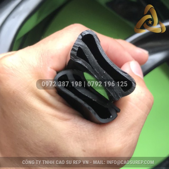 Ron cao su NBR chữ E 32x16x2.5