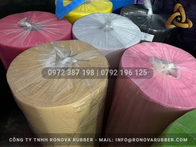 Cuộn mút xốp trang trí đủ màu sắc