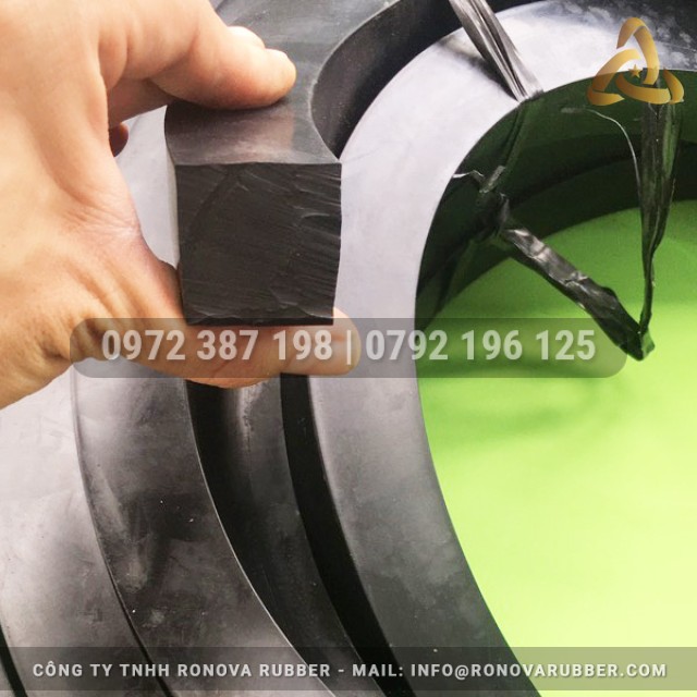 Ron cao su EPDM vuông 30x30