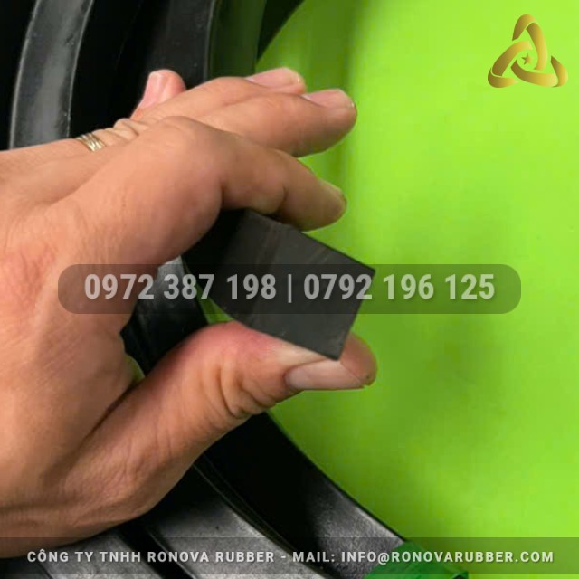 Ron cao su thường HV 20x20