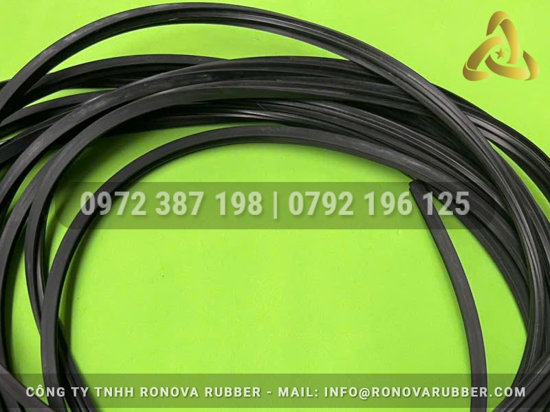 Ron silicon đen 10x3.1x3.7 chịu nhiệt