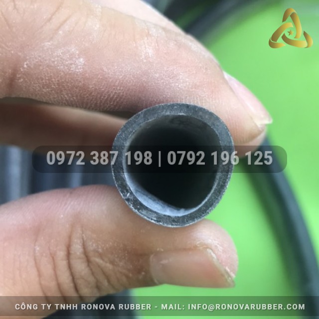 Ống silicon đen 14x17