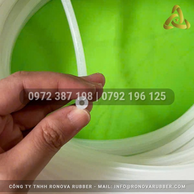 Ống silicon trắng 3x6
