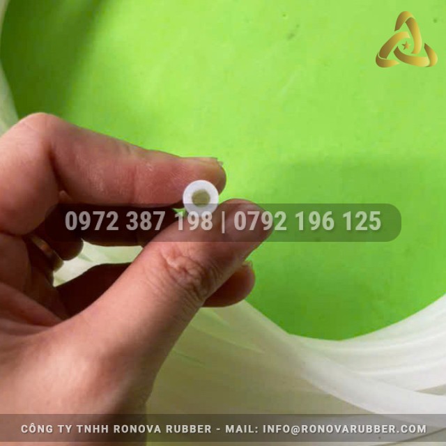 Ống silicon trắng 4x7