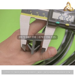 Ron cao su chu T 25x21x3