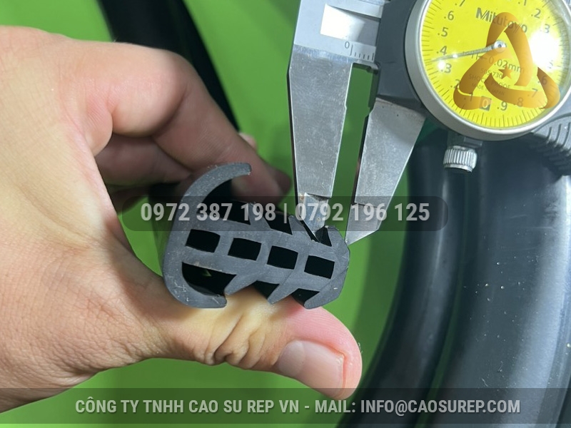 Ron EPDM chữ T 19x37x34.9 chi tiết