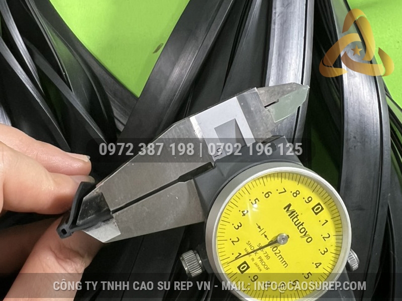 Ron cao su EPDM chữ T 4x15x1