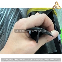 Ron cao su thường chữ T 40x20x2