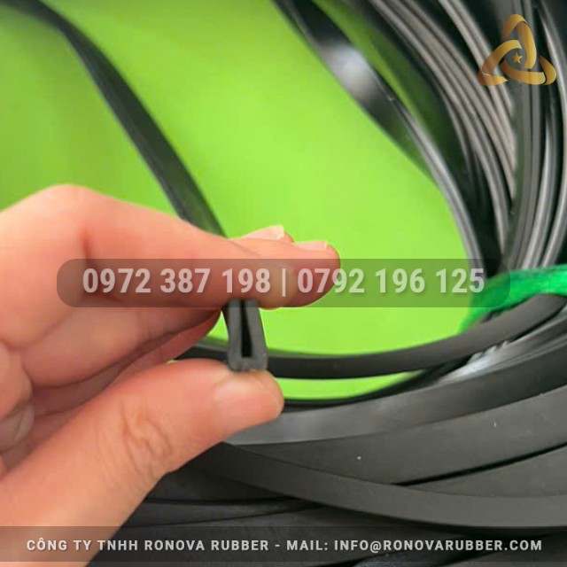 Ron cao su chữ U 11x6x2