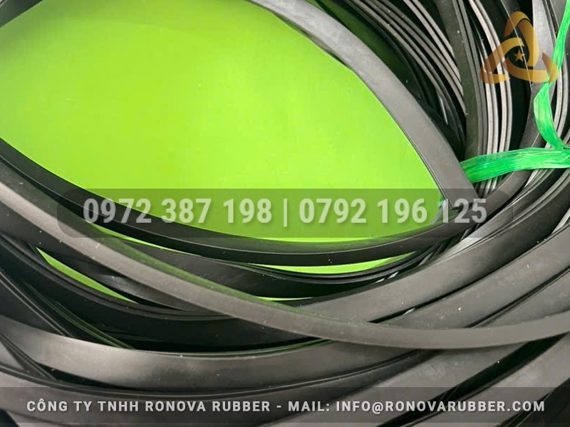 Ron cao su chữ U 11x6x2