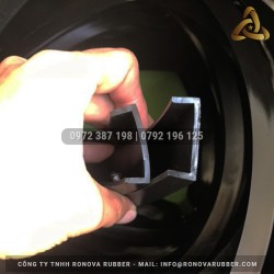 Ron cao su chữ U 12x35x2.5