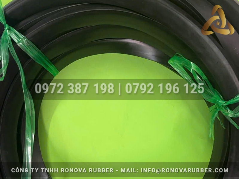 Ron cao su chữ U 17x25x5