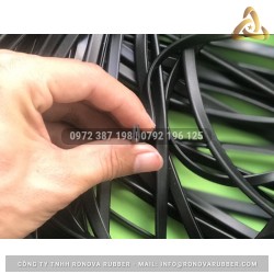 Ron cao su chữ U 3.5x7x1