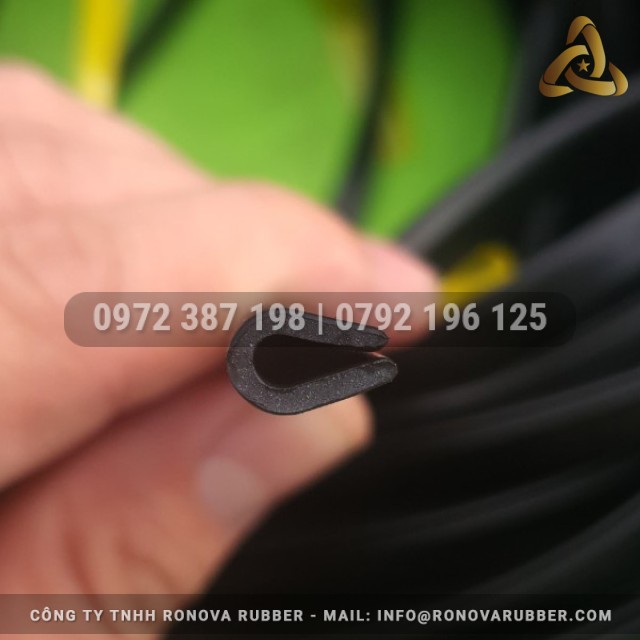 Ron cao su chữ U 6.9x10x1.7