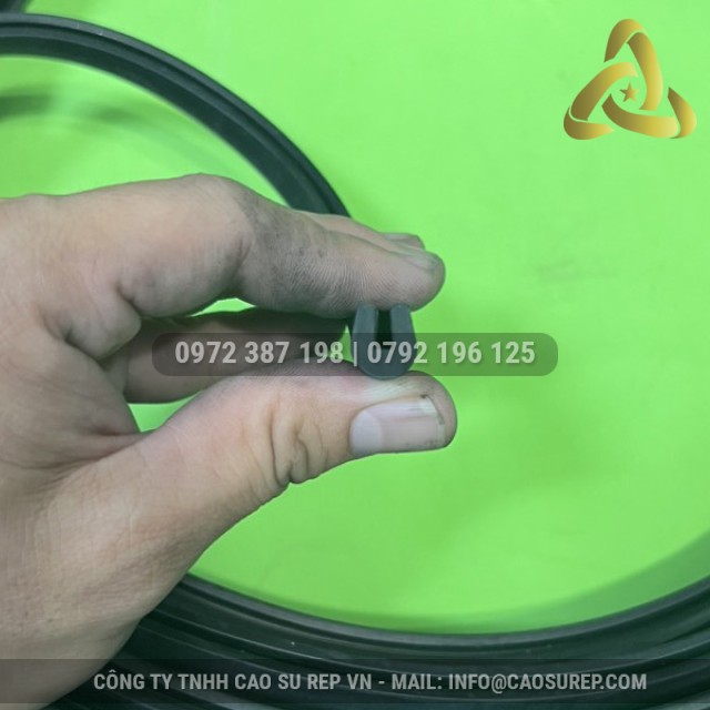 Ron cao su EPDM chữ U 10x11.6x3