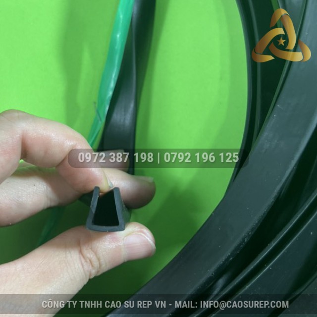 Ron cao su EPDM chữ U 11x12x1.5