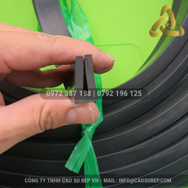Ron cao su EPDM chữ U 11x23x3