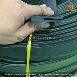 Ron cao su EPDM chữ U 11x50.1x3.3 Ron cao su EPDM chữ U 11x50.1x3.3