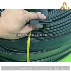Ron cao su EPDM chữ U 11x50.1x3.3