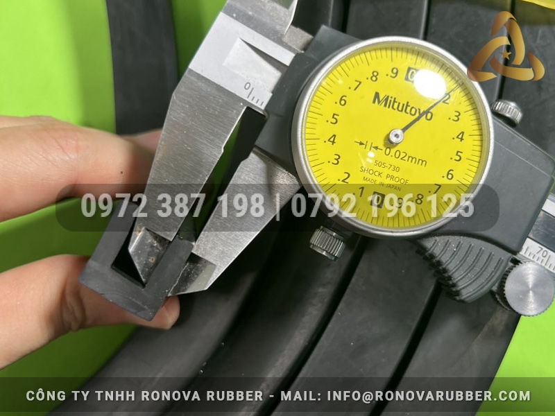 Chi tiết Ron cao su EPDM chữ U