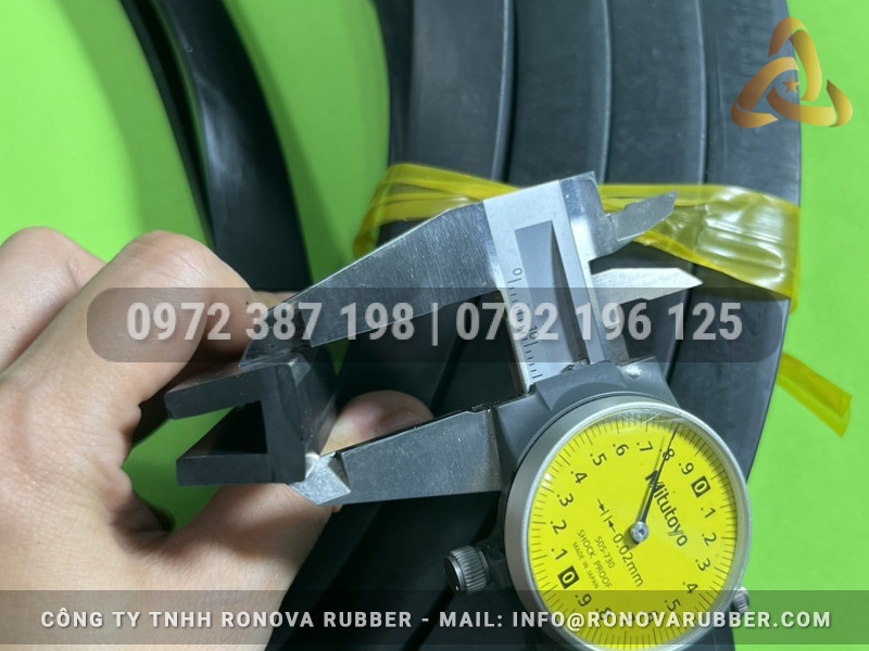 Hình ảnh sản phẩm Ron cao su EPDM chữ U