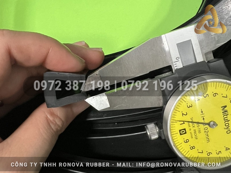 Ron cao su EPDM chữ U 18x16x10