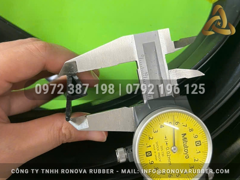 Hình ảnh minh họa Ron cao su EPDM chữ U