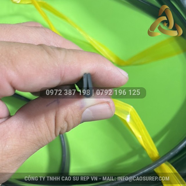 Ron cao su EPDM chữ U 4x10x1.2