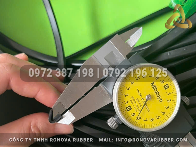 Chi tiết ron cao su EPDM chữ U