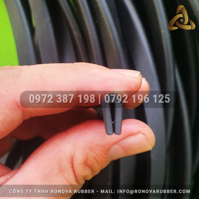 Ron cao su EPDM chữ U 5x10x1