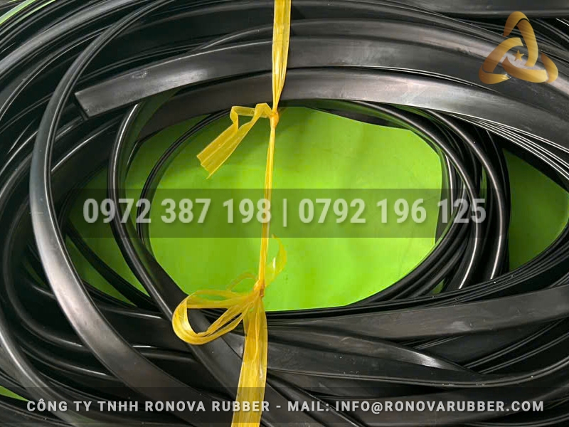 Ron cao su EPDM chữ U 6x17x1