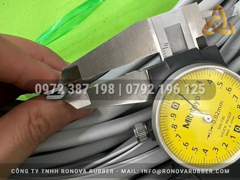 Hình ảnh Ron cao su EPDM chữ U