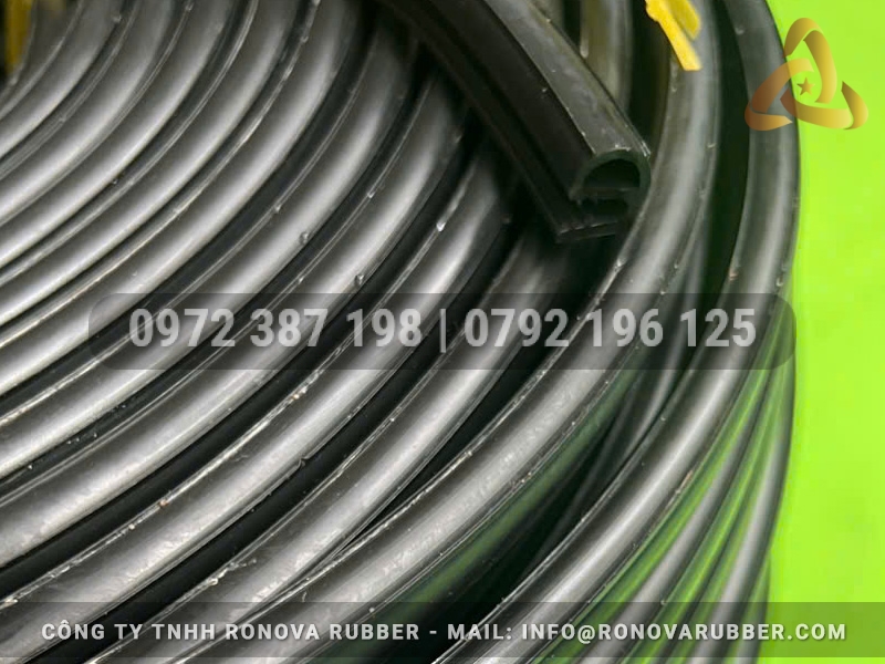 Ron cao su 11x11.8x2.9