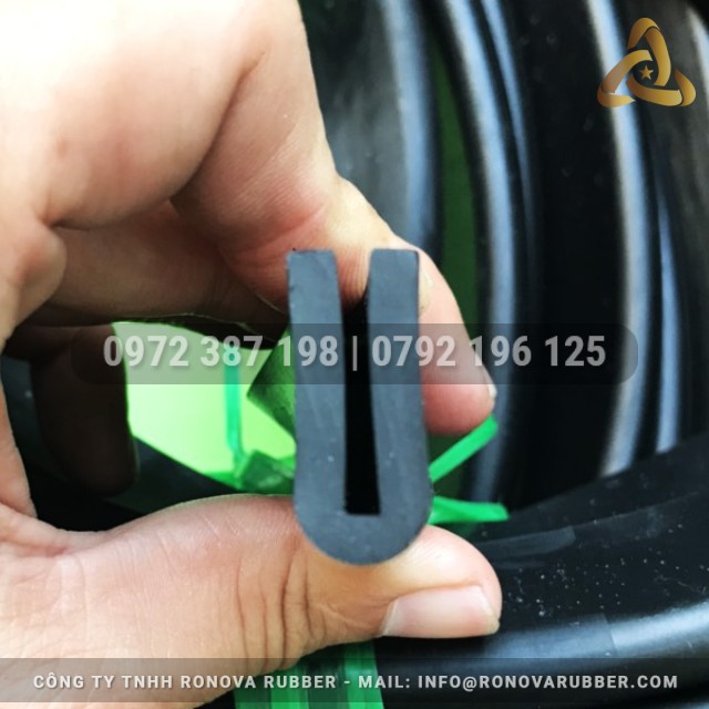 Ron cao su thường chữ U 25x11x4