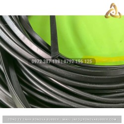 Ron cao su thường chữ U 4x7x1
