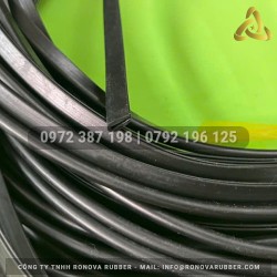 Ron cao su thường chữ U 4x7x1
