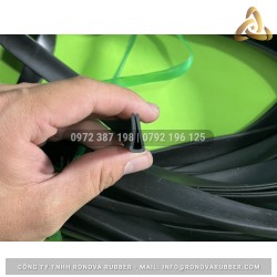 Ron cao su thường chữ U 7x10x5