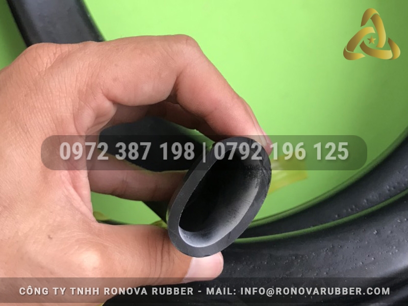 Ống cao su NBR 26x32