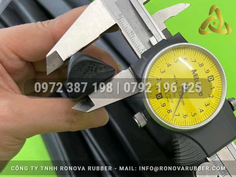 Sản phẩm ron cao su NBR 23x17x17