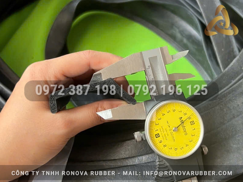 Hình ảnh thực tế ron cao su u