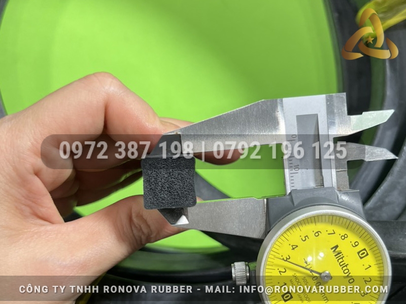 Ron cao su EPDM 15x15