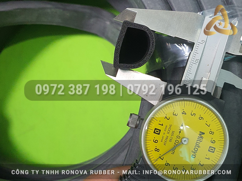 Ron cao su xốp EPDM chữ D 20x15x2