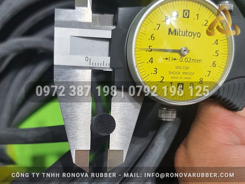 Ron cao su EPDM phi 8