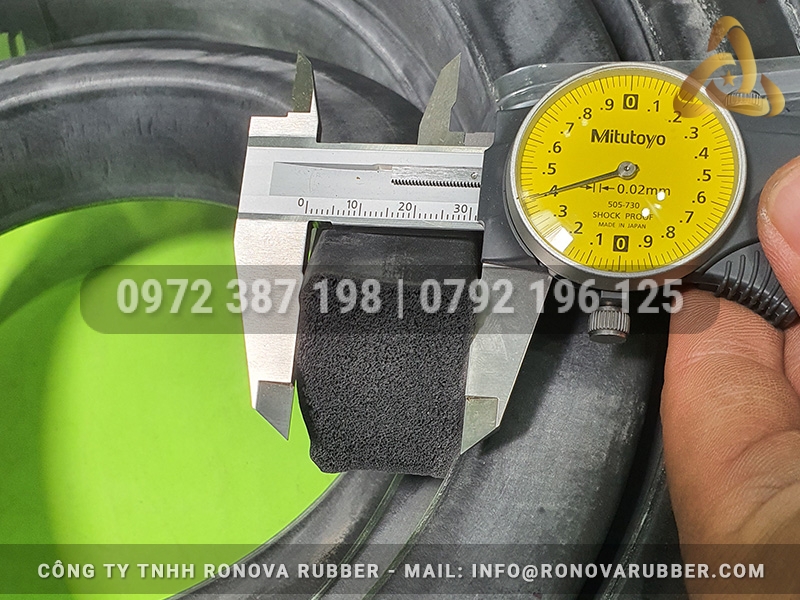 Ron cao su EPDM chữ nhật 30x40