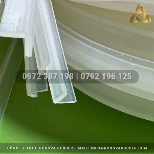 Ron silicon trắng chữ L 10x10x2
