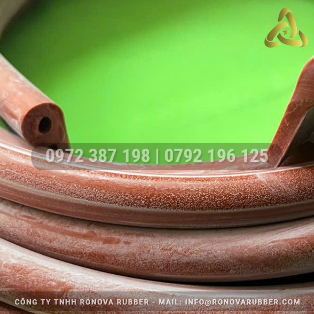 Ron silicon đỏ sắt chữ P 42x16x5