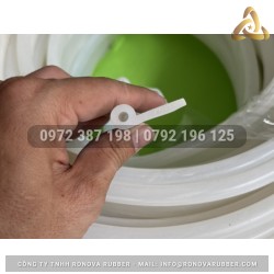 Ron silicon trắng chữ P 30x10x3